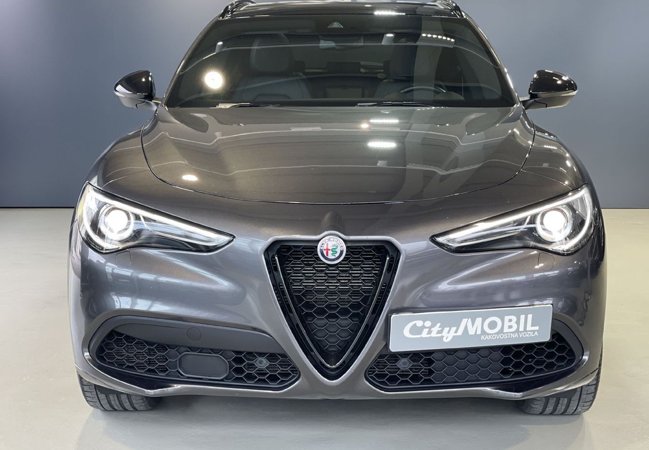 Zunanja slika - Alfa Romeo Stelvio - VELOCE-PANORAMA-KEYLESS-NAVI-USNJE-MEMORY-LED-ACC - 2
