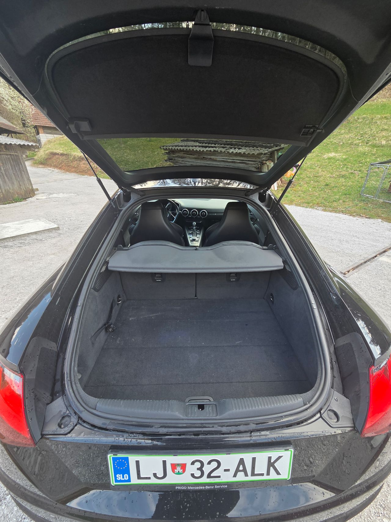 Notranja slika - Audi TT - Coupé 2,0 TFSI quaro S tronic - 8
