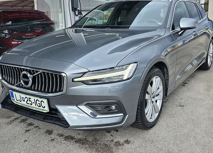Zunanja slika - Volvo V60 - D4 AUT Inscription - 1