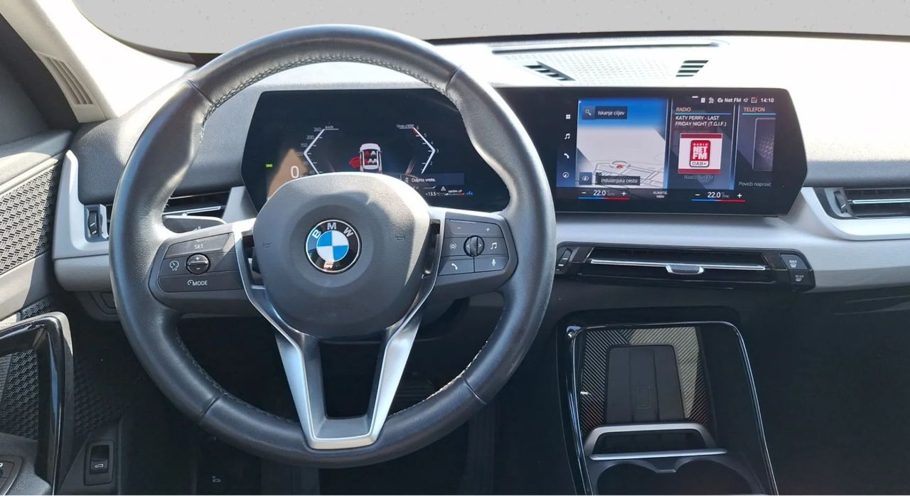 Zunanja slika - BMW X1 - serija :  sDrive18d  AT vl. kljuka, LED - 10