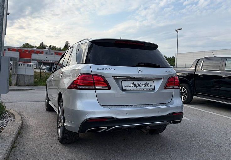 Zunanja slika - Mercedes-Benz GLE-Razred - GLE 350 d 4MATIC 132550 km AMG TOOP STANJE - 6