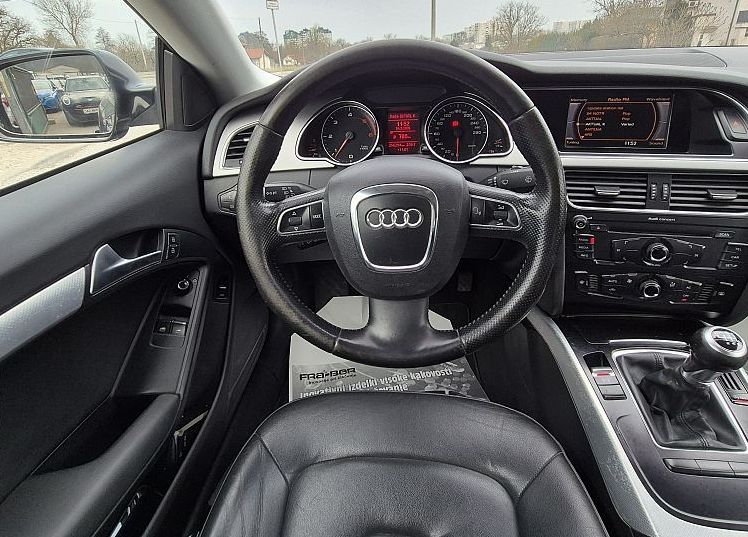 Zunanja slika - Audi A5 - 2.0 TDI COUPE °USNJE ° °ALU 18° - 11
