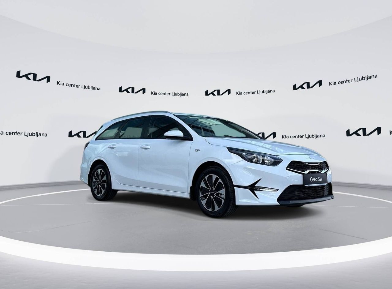 Zunanja slika - KIA Ceed - SW 1.5 T-GDi LX Champion+ ISG. M T - 3