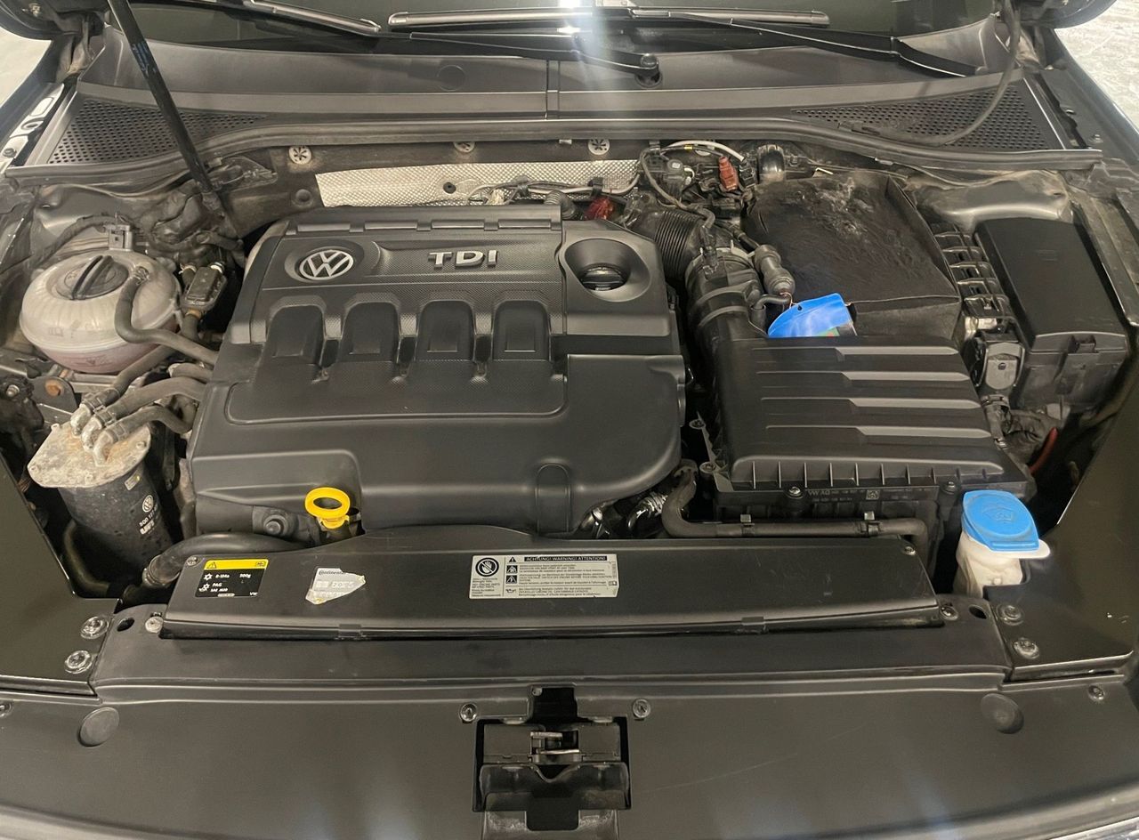 Zunanja slika - VW Passat - Variant 2.0 TDI BMT Highline 110kW LED.VIRTUAL. ACC. - 17