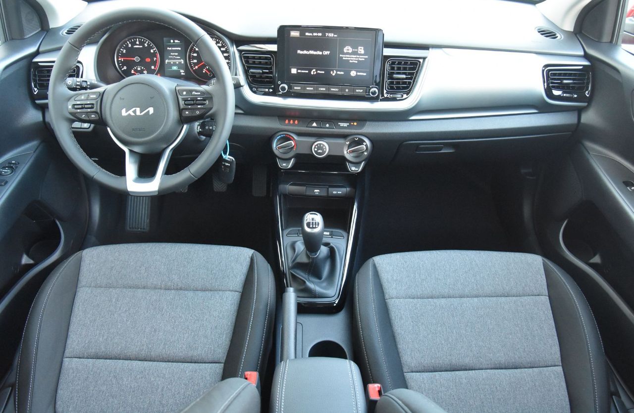 Zunanja slika - KIA Stonic - 1.2 DPI 58 kW  79 KM  LX Urban+ M T - 9