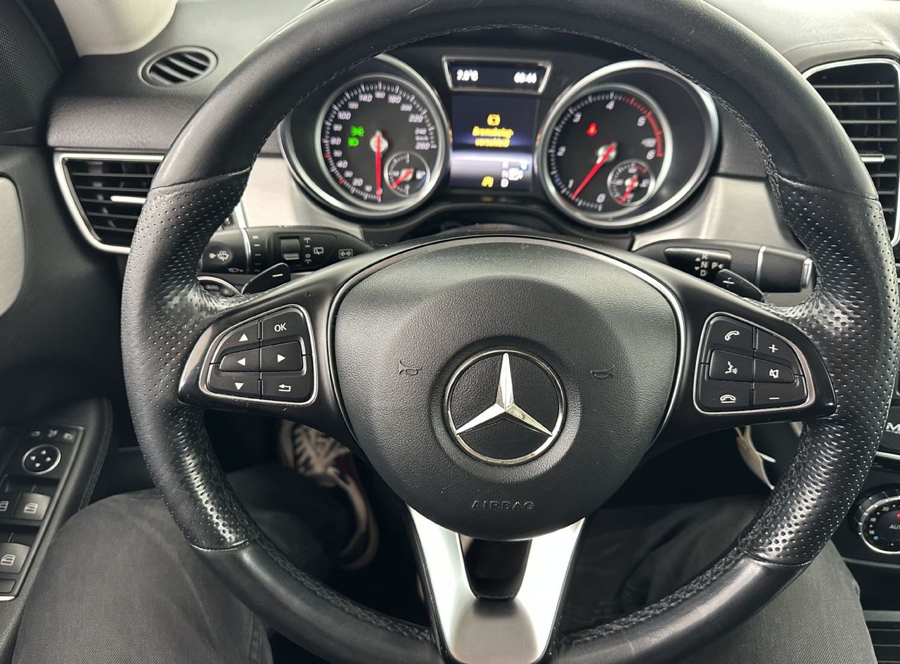 Zunanja slika - Mercedes-Benz GLE-Razred - GLE 250 d 4MATIC.KAMERA.MAVI.XENON.USNJE.KLJUKA - 6