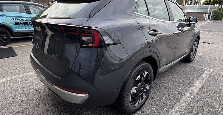 Zunanja slika - KIA Sportage - 1.6 T-GDi 110kW LX Fresh. 7 DCT - 3