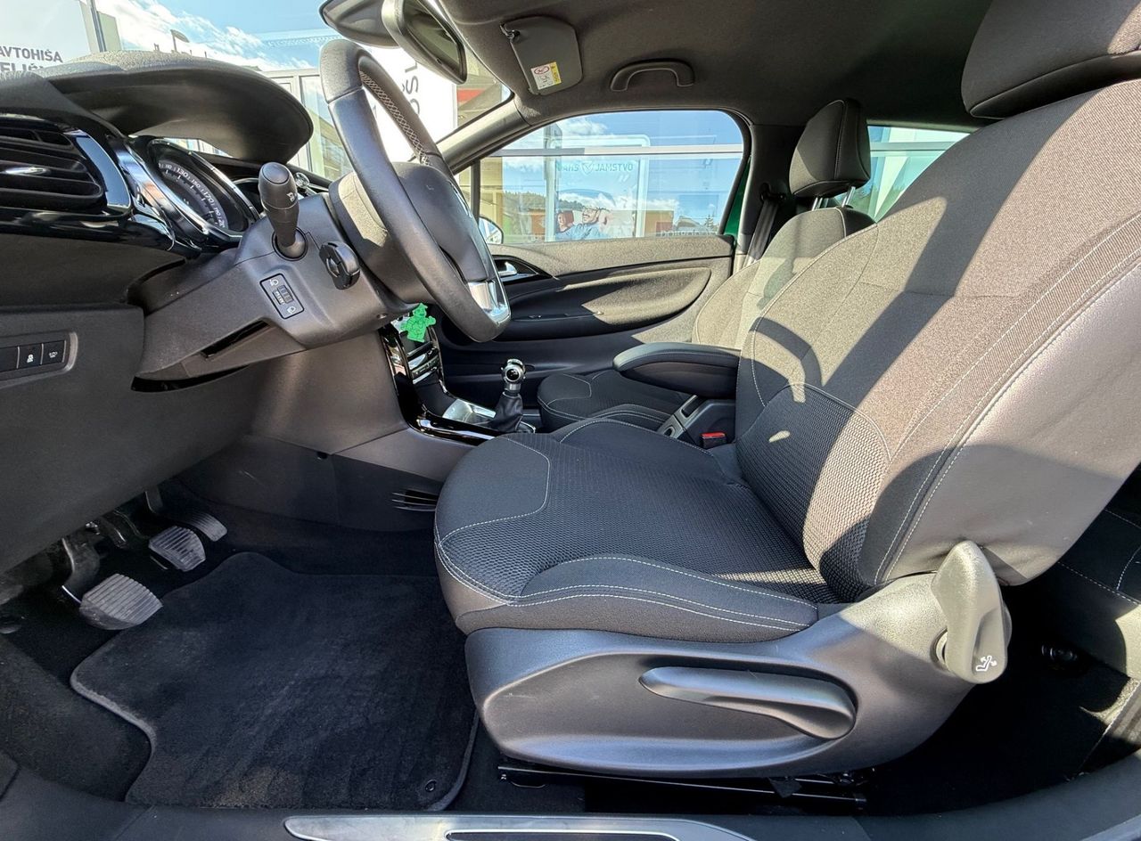 Zunanja slika - DS DS 3 - So Chic PureTech 110 SERVISNA KNJIGA + MALO KM - 11