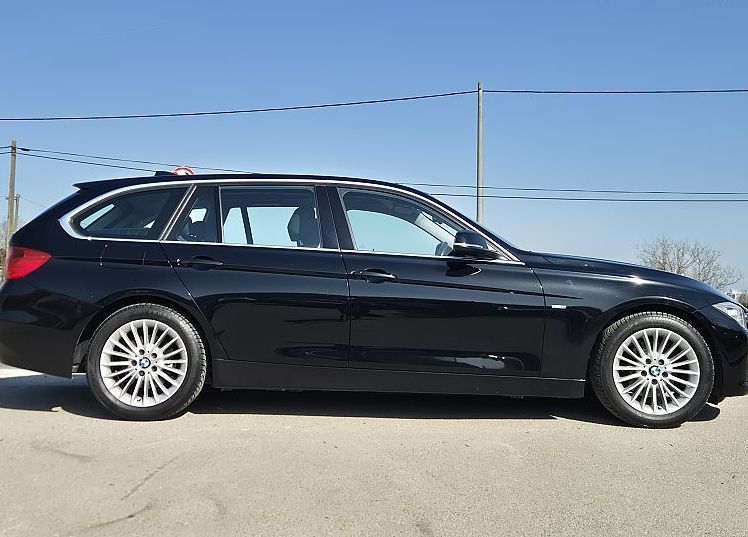 Zunanja slika - BMW Serija 3 - Touring: 320d LUXURY °Bi-XENON °ALU 17 °2. lastnik ODLIČ - 8