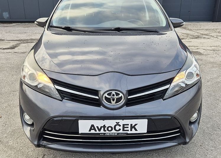 Zunanja slika - Toyota Verso - 1.6 D-4D + 7.Sedežev + BREZ POLOGA - 2