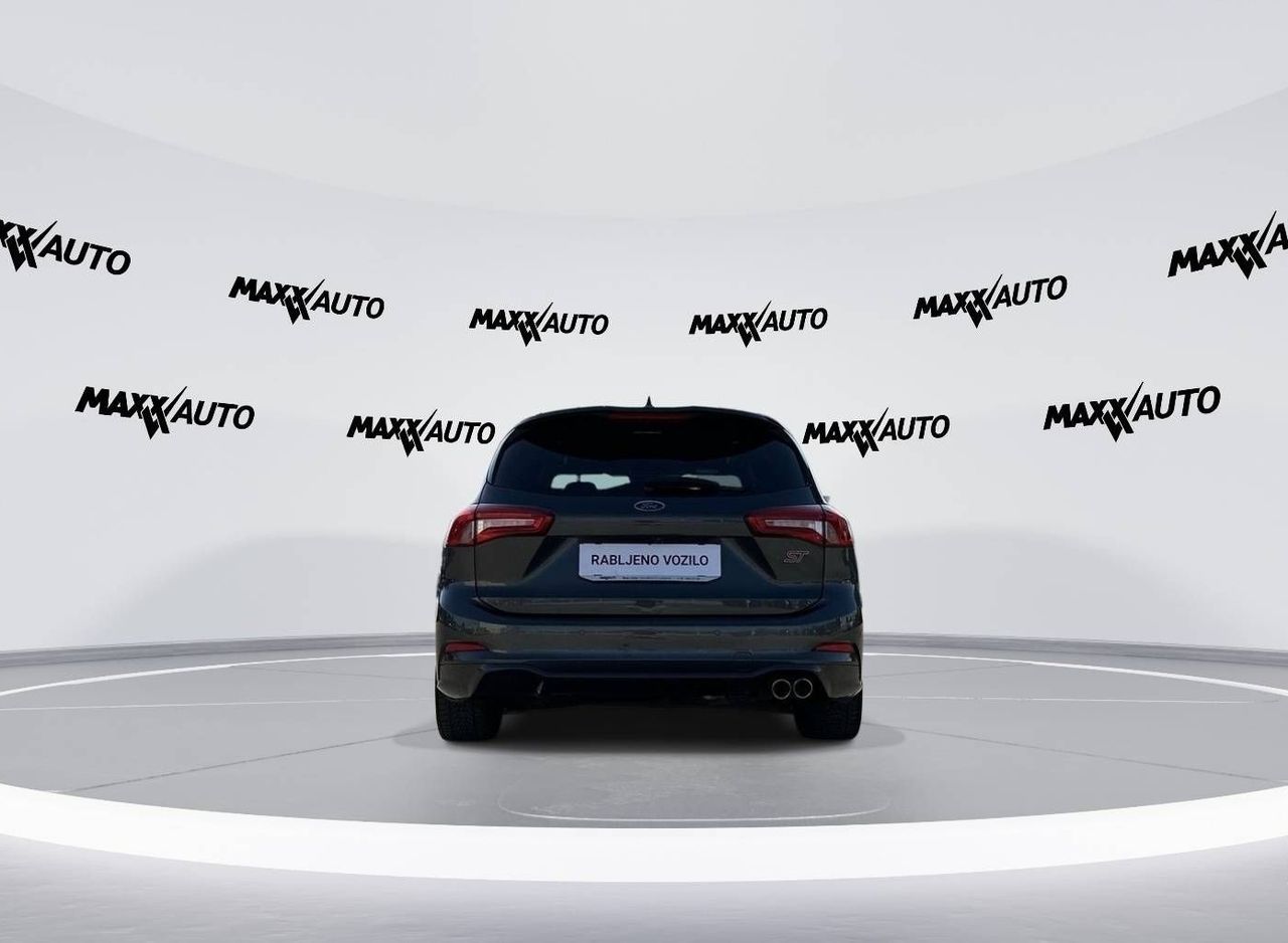 Zunanja slika - Ford Focus - 2.0 ST - 6