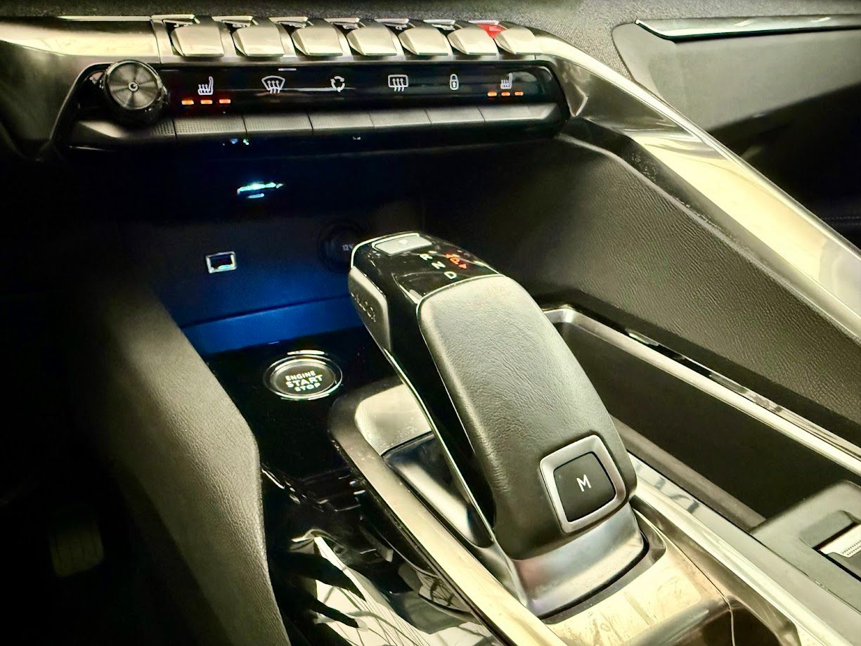 Zunanja slika - Peugeot 3008 - 1,5 BlueHDI 130 S&S GT Avt. - 13