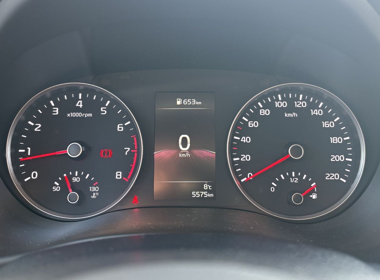 Zunanja slika - KIA Stonic - 1.2 DPI 57.9 kW  79 KM  LX Urban+ M T - 11