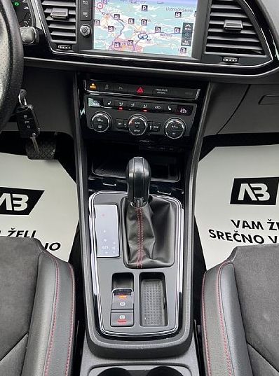 Zunanja slika - Seat Leon - 2.0 TDI+FR LINE+PANORAMA+KAMERA+LED+F1+AMBI+DSG... - 14