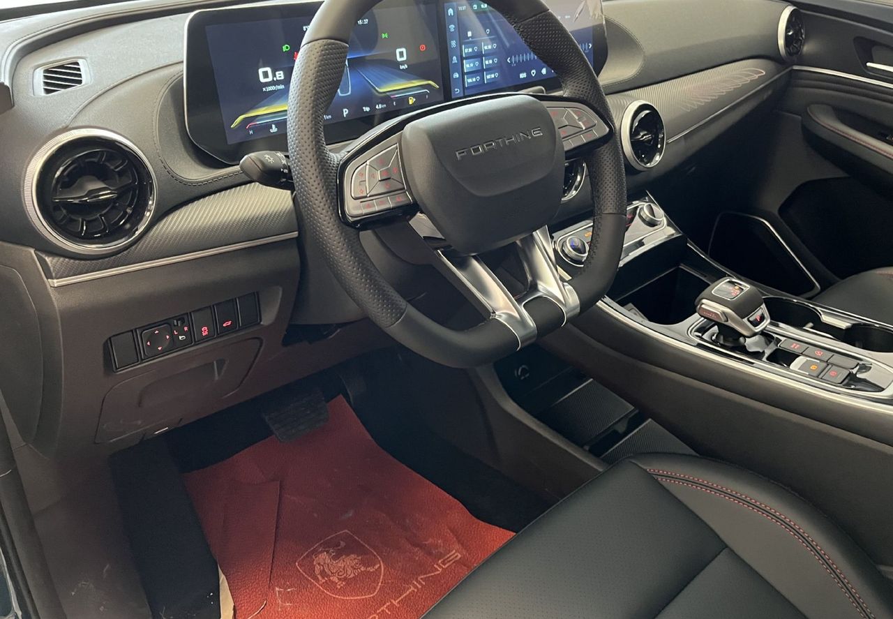 Zunanja slika - Forthing Forthing T5 EVO - T5 Evo 1.5 T-GDI LUXURY - NA ZALOGI - my 2025 - - 7