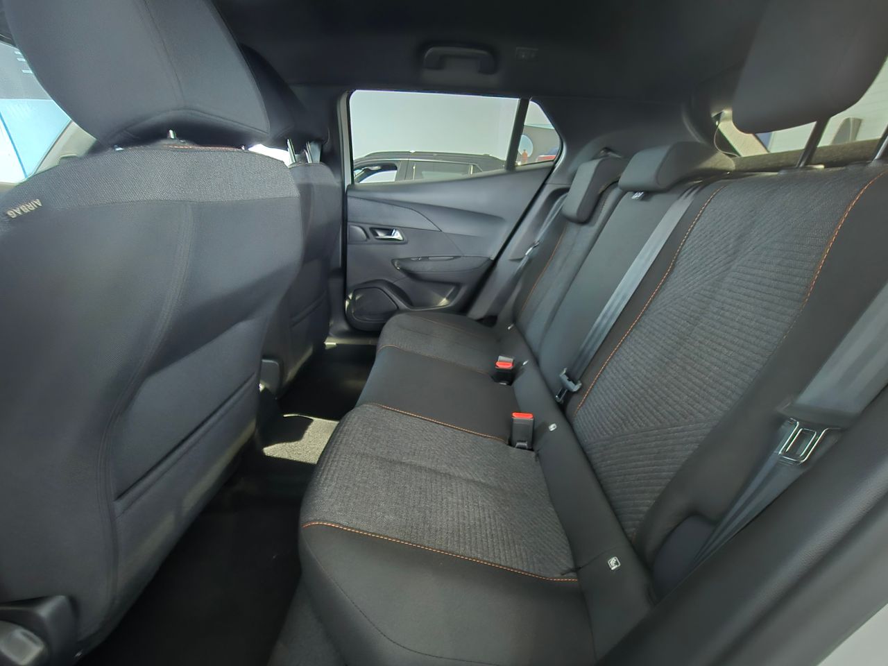 Zunanja slika - Peugeot 2008 - ACTIVE PACK PureTech 100 - 10