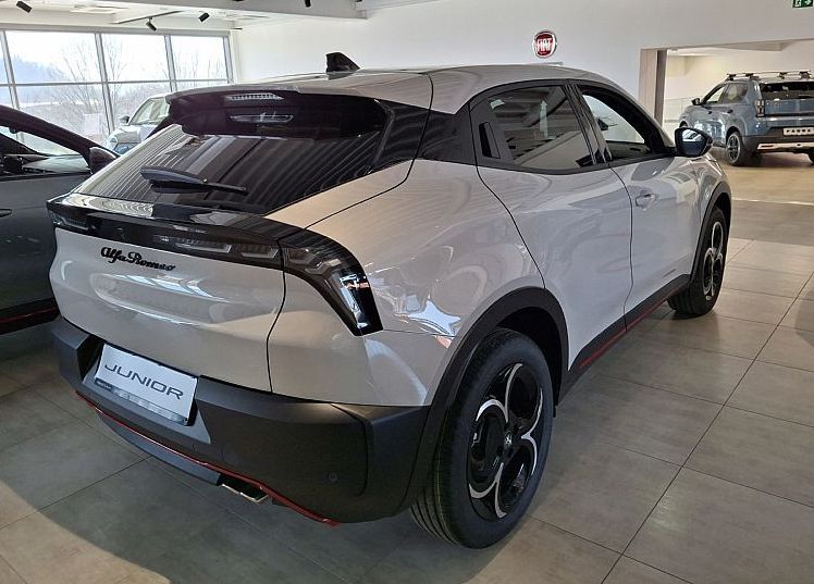 Zunanja slika - Alfa Romeo Junior - 1.2 E-DCT6 MHEV 145 KM Speciale - 4