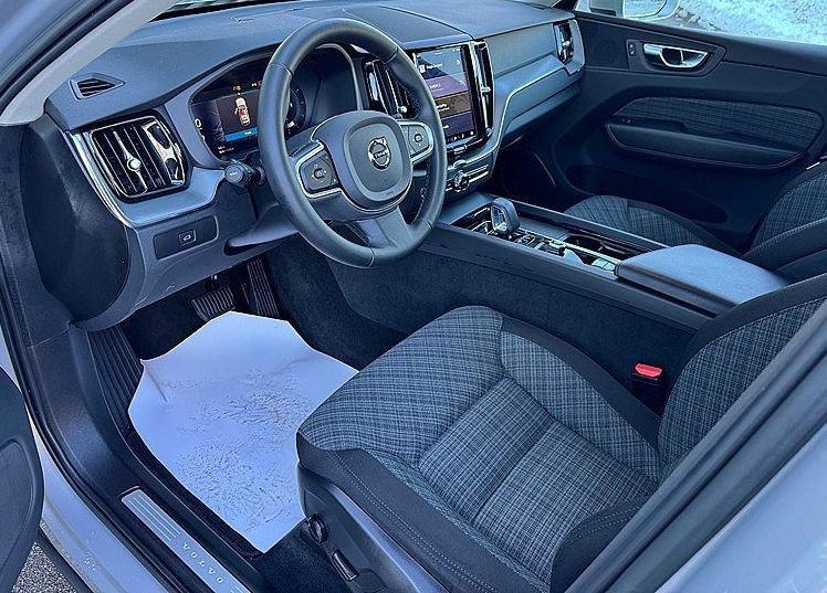 Zunanja slika - Volvo XC60 - B4 FWD -LED -KAMERA -NAVI -VIRTUAL - 6