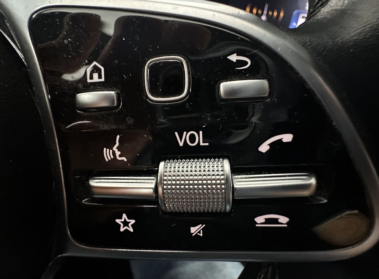 Zunanja slika - Mercedes-Benz E-Razred - AMG Line Avt. 220 AMG 4Matic.NEMŠKI.KAMERA.DIZEL - 12