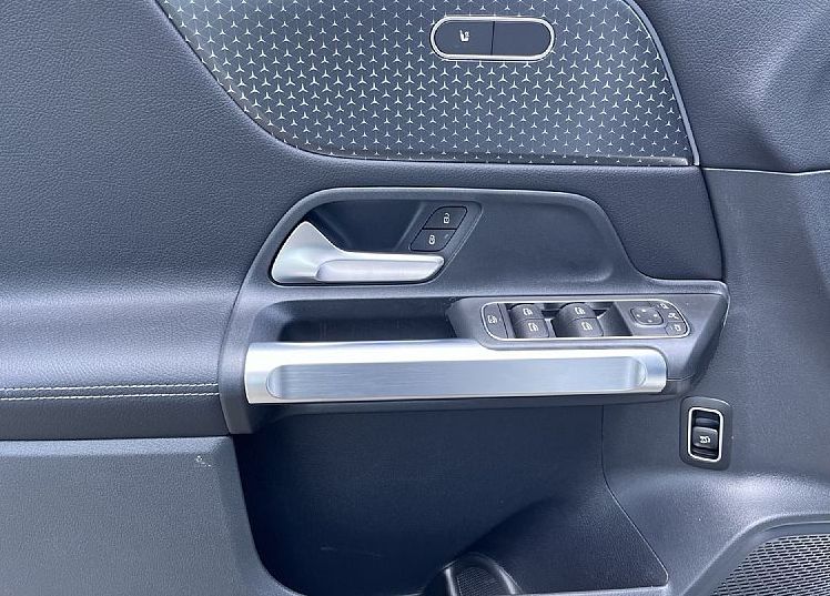 Zunanja slika - Mercedes-Benz GLB-Razred - 180 Progressive Edition ...AKCIJA TEDNA... - 10