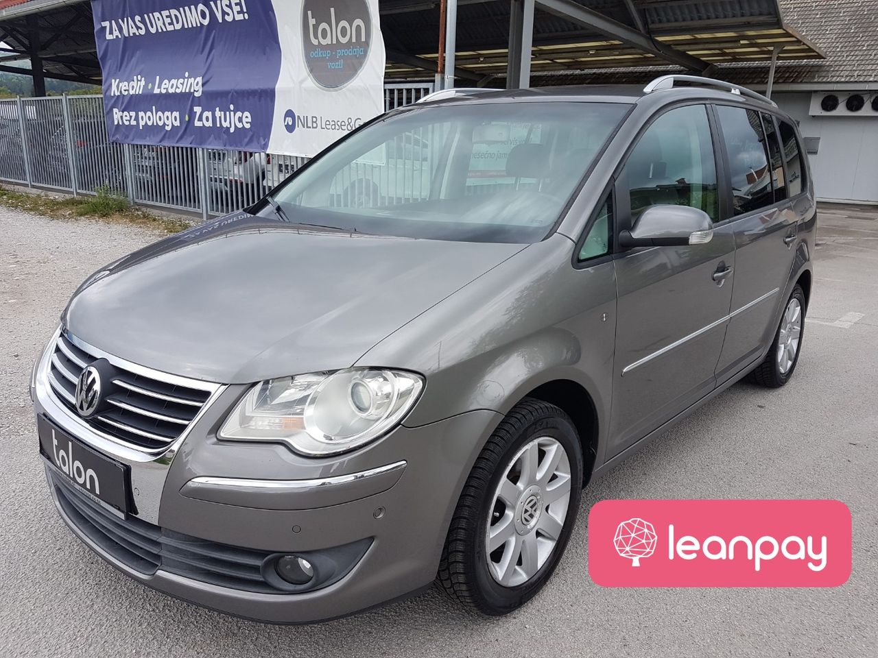 Zunanja slika - VW Touran - 1,9 TDI Highline - 1