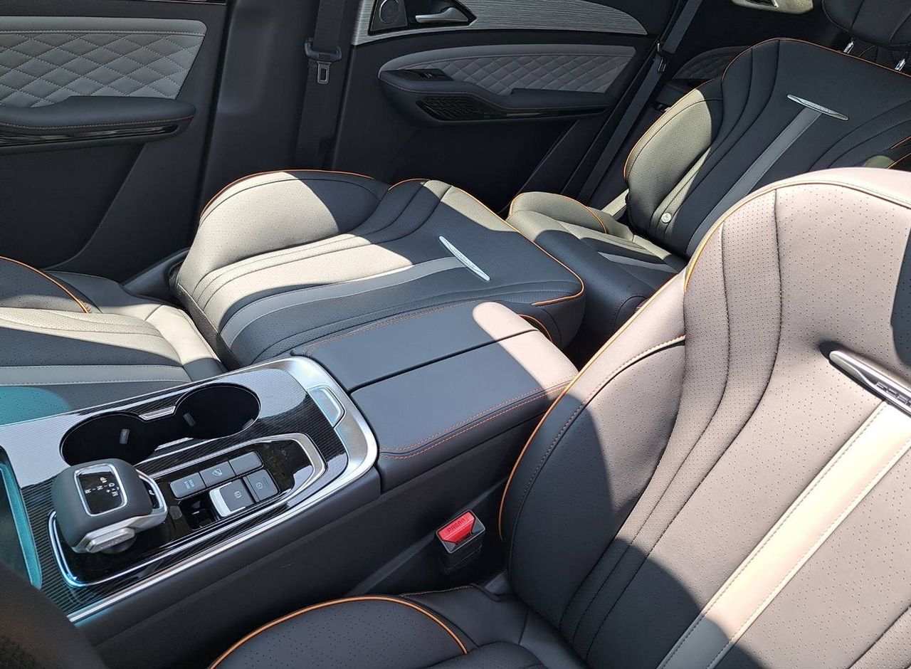 Zunanja slika - Forthing Forthing U Tour - U-Tour ADAS MY 2025 1.5 T-GDI+7 SEDEŽEV+360KAMERA - 9