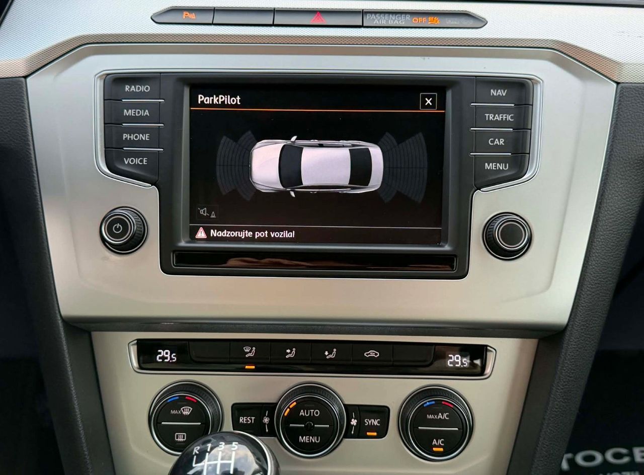 Zunanja slika - VW Passat - 2.0 TDI-4X4 POGON-H LINE-LIZING ZA TUJCE-NAVI- - 12