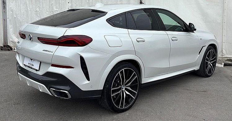 Zunanja slika - BMW X6 - serija : xDrive30d - LASER - ZRAČNO - 360KAMERE - NAVI - 3