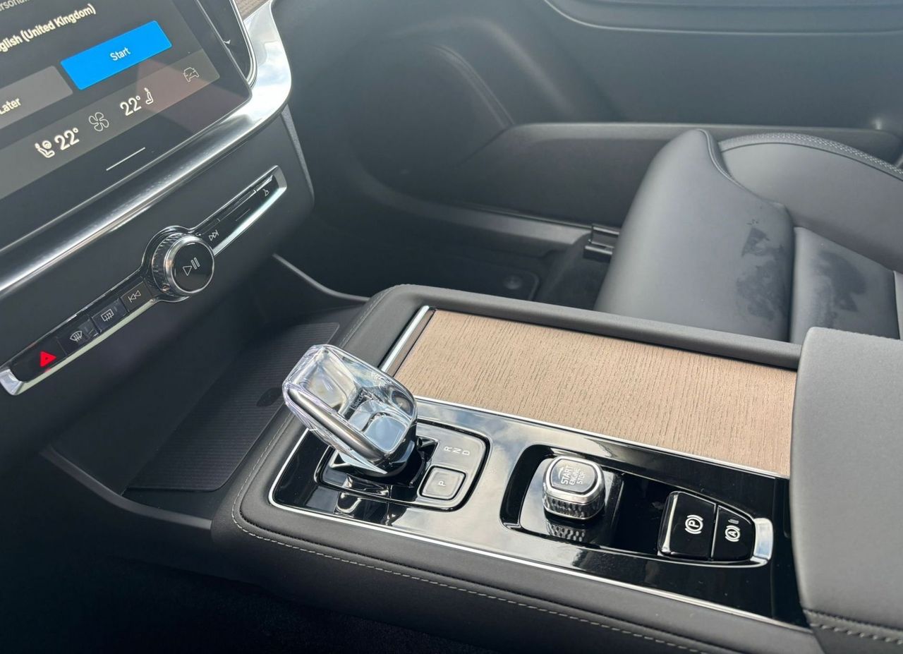 Zunanja slika - Volvo XC90 - B5P Plus Bright 7s AWD 3 leta garancije+3 servisi - 14