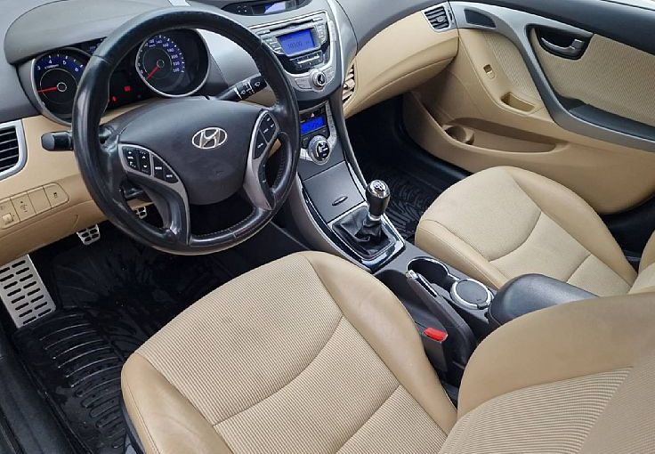 Zunanja slika - Hyundai Elantra - 1.6 CVVT STYLE ZELO LEPO OHRANJENO VOZILO... - 10