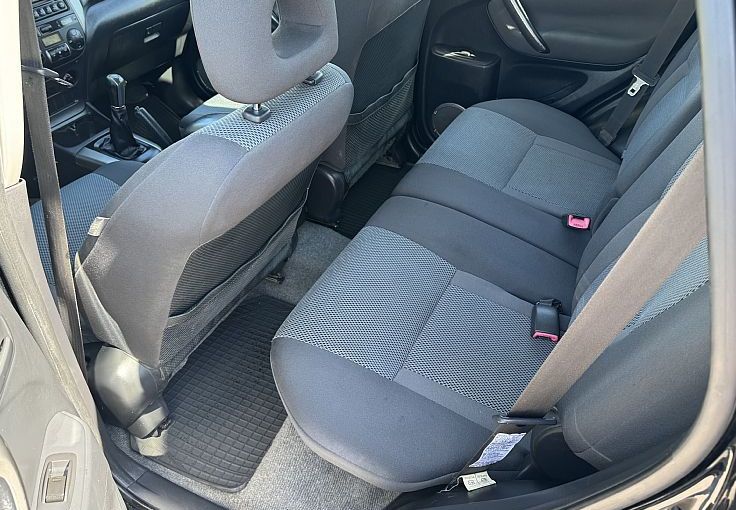 Zunanja slika - Toyota RAV4 - 2.0d 116ks 4x4 °SLO-POREKLO° °SAMO 190.900 km° - 10