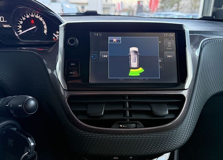 Zunanja slika - Peugeot 2008 - 1.2 PureTech 82 ACTIVE 1.LASTNIK-SLOVENSKI - 10