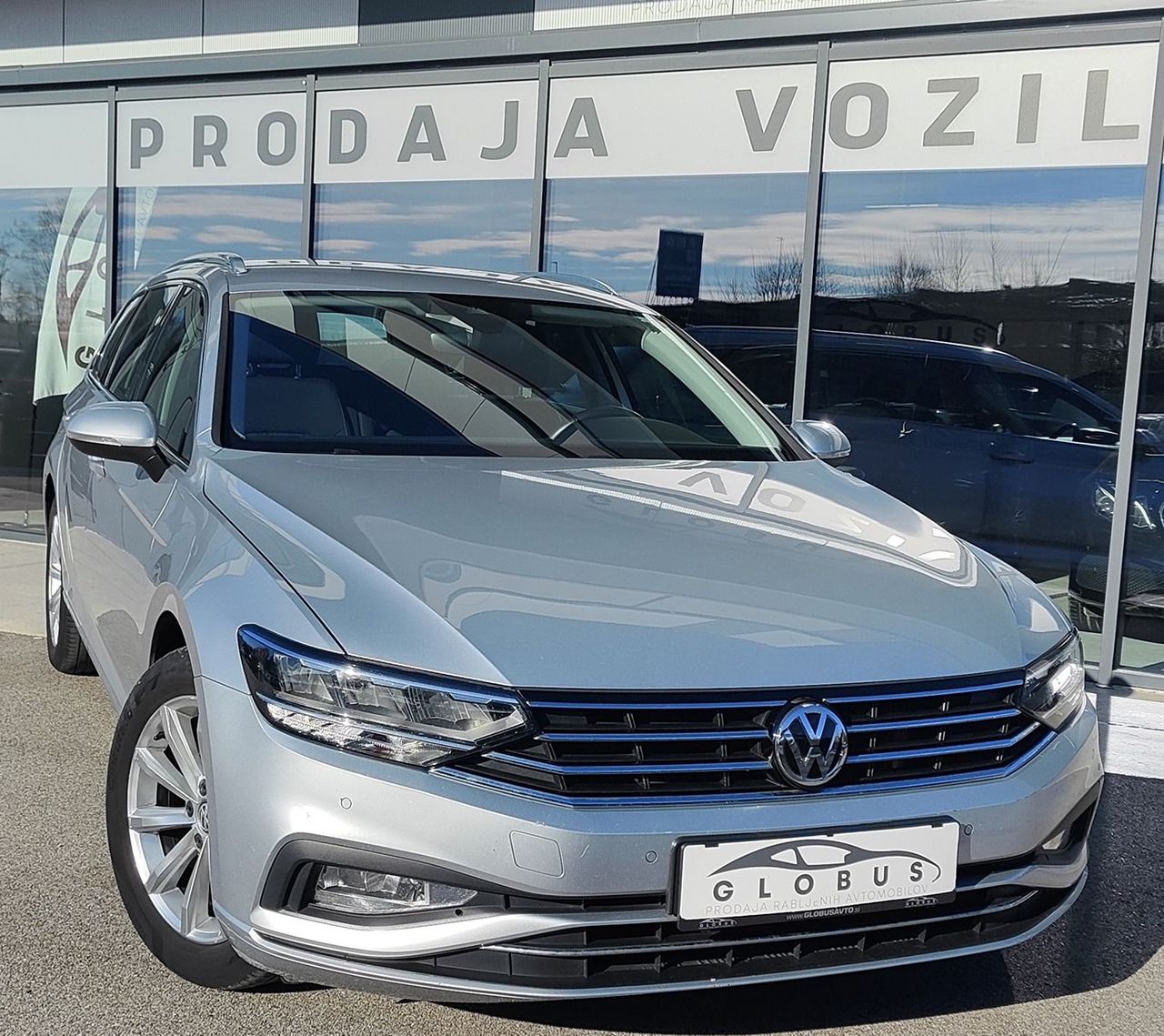 Zunanja slika - VW Passat - Variant 2.0 TDI BMT SCR Business avt. 110kW - 2