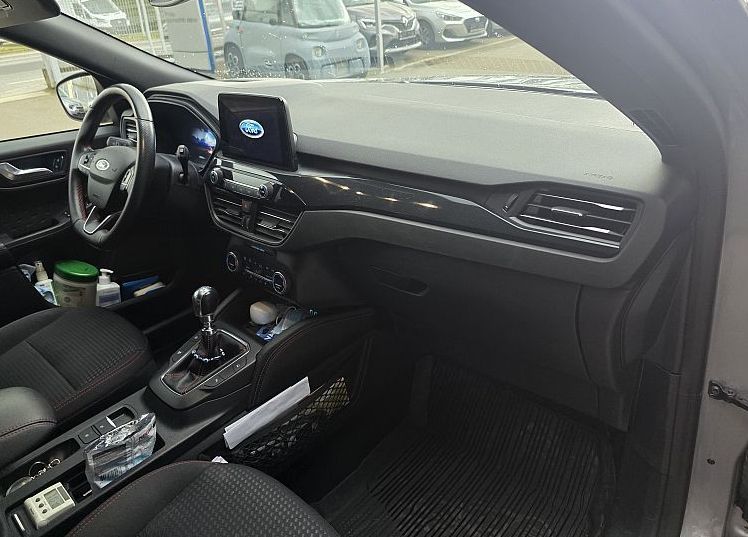 Zunanja slika - Ford Kuga - ST-LINE 1.5 EcoBoost 110kW S S - 9