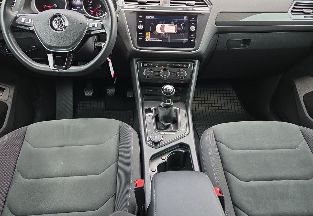 Zunanja slika - VW Tiguan - 2.0 TDI SCR 4MOTION BMT R-Line .rezerviran - 9