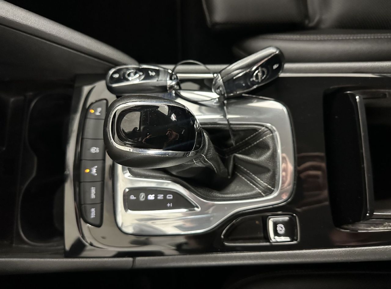 Zunanja slika - Opel Insignia - 2.0 CDTI 154KW INNOVATION 4x4.NEMŠKI+4ALU.USNJE - 13