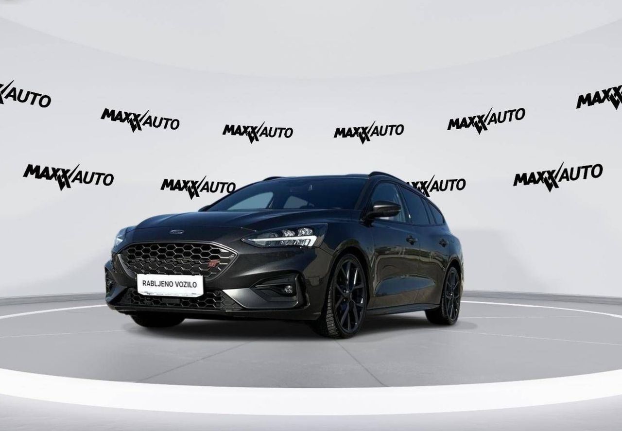 Zunanja slika - Ford Focus - 2.0 ST LED 19 RECARO KAMERA GRETJE SEDEŽEV - 1