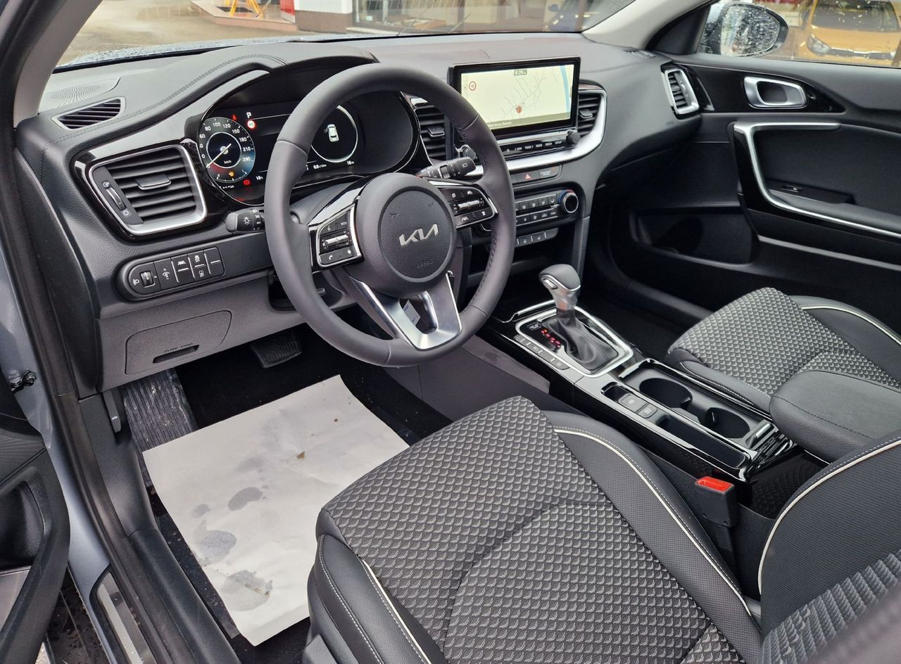 Zunanja slika - KIA XCeed - 1.6 T-GDi EX Way 7DCT - 7