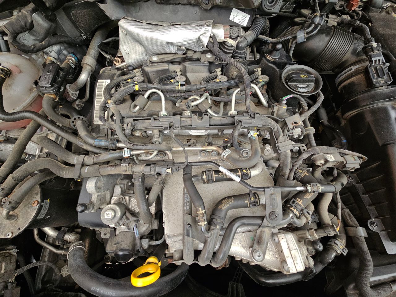 Notranja slika - Audi Q2 - 1,6 TDI (Basis) - 14