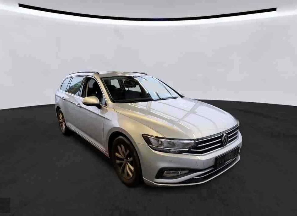 Zunanja slika - VW Passat - Variant 1.5 TSI avt. 110kW.NEMŠKI+4GUME.KAMERA.LED.NAVI - 4