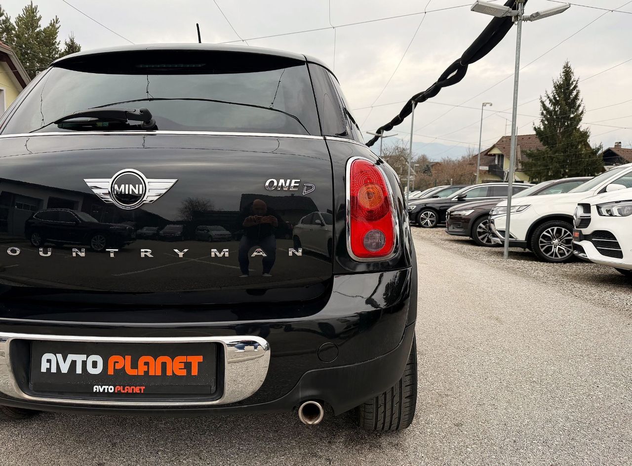 Zunanja slika - MINI Countryman - ONE D  LED NAVI TEMPOMAT AVTO.KLIMA ALU 17 - 13