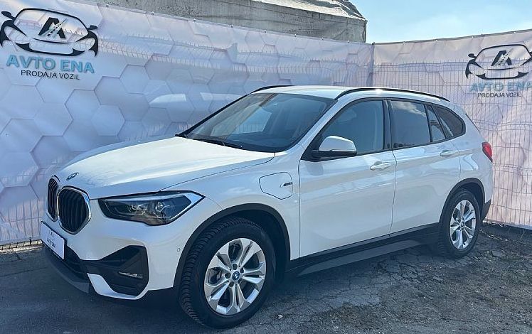 Zunanja slika - BMW X1 - serija :  xDrive25e  AT  - LED - NAVI - PDC+KAM - 1