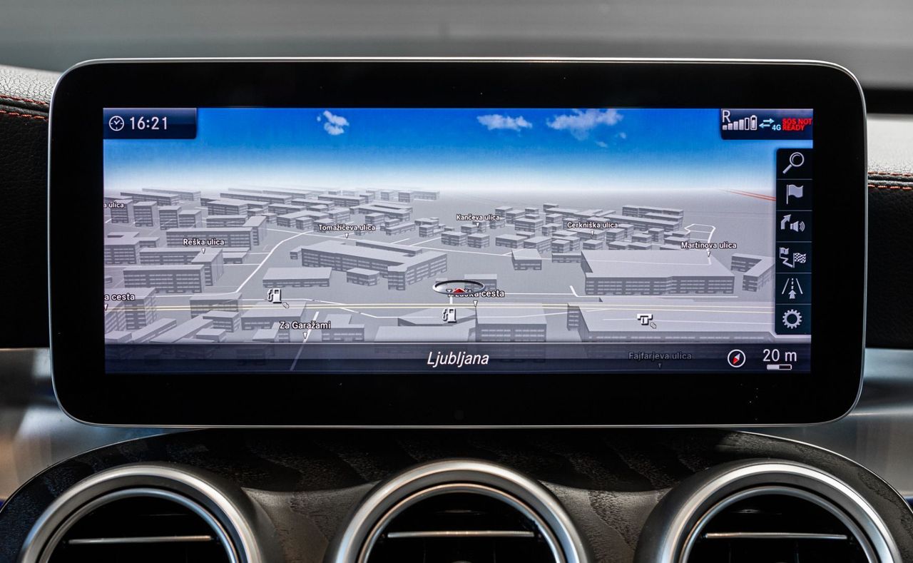 Zunanja slika - Mercedes-Benz C-Razred - C43AMG-4MATIC-KEYLESS-VIRTUAL-PANO-ALCANTARA-19C - 19