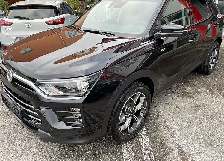 Zunanja slika - SsangYong Korando - STYLE 1.5 T M T 2WD - 1