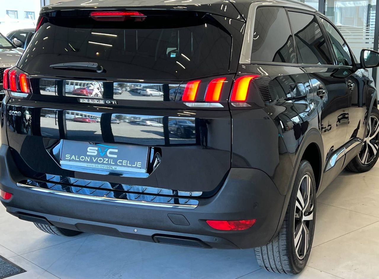 Zunanja slika - Peugeot 5008 - 1.2-130KM-AUT-LED-KAM-VIRTUAL-MRTVI-KOT-7-SED-18C. - 4