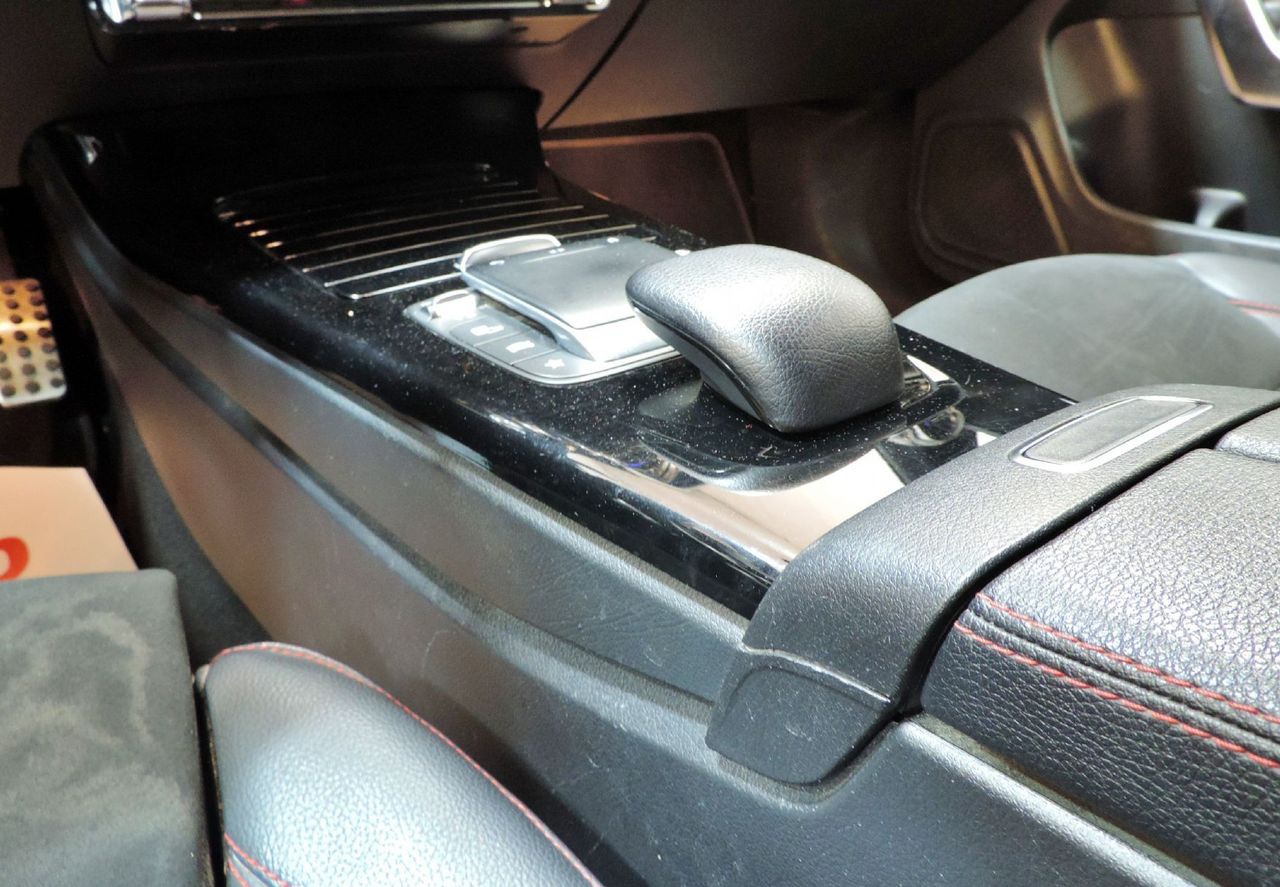 Zunanja slika - Mercedes-Benz CLA-Razred - 200 Aut. AMG LINE  LED-KAMERA-ALCANTARA - 15