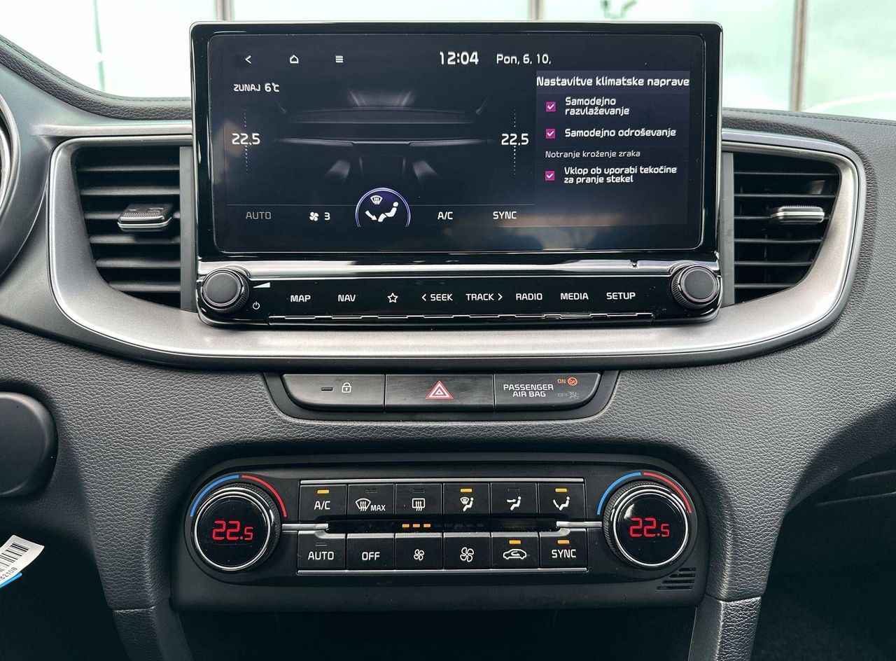 Zunanja slika - KIA Ceed - 1.0 T-GDI LX Champion+ ISG - 18