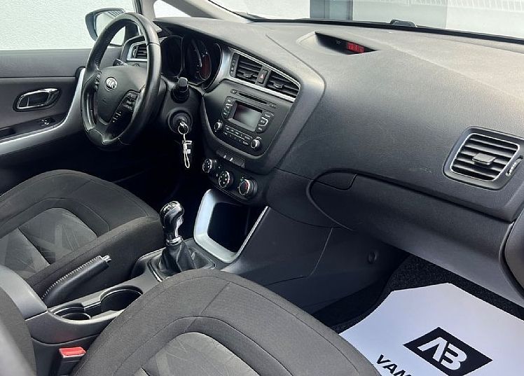 Zunanja slika - KIA Ceed - SW 1.4 CVVT+SLO+LED+PDC... - 16