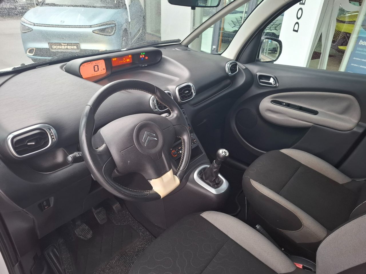 Zunanja slika - Citroën C3 - 1.6 HDi - SLOVENSKO POREKLO + POTRJENA KNJIGA - 8
