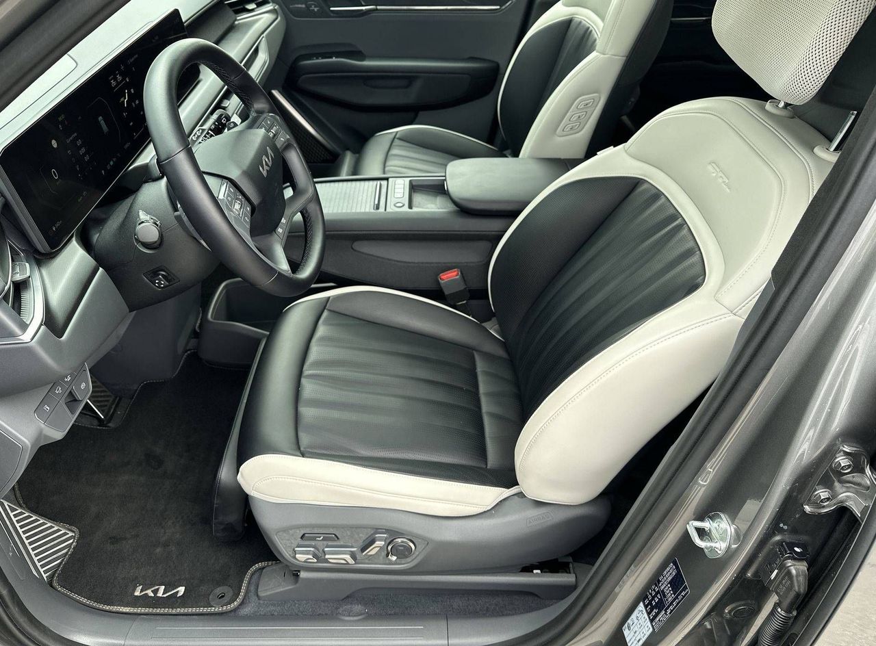 Zunanja slika - KIA EV9 - 99.8 kWh GT-Line Launch AWD 141.5 kW. 7 sedežev - 10